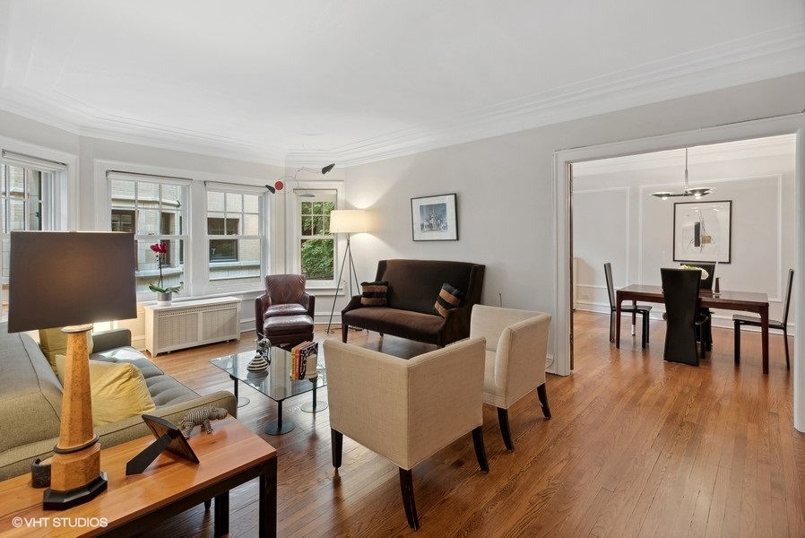 2335 North Commonwealth Avenue, Unit 1G Chicago, IL 60614 - Photo 2 of 19