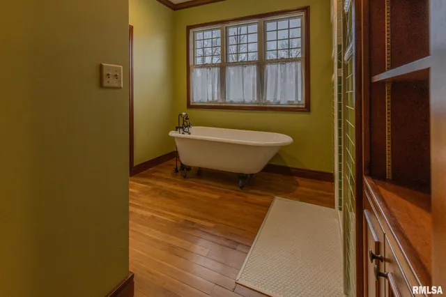 $455,000 | 905 East 1st N Street, Carlinville, IL 62626