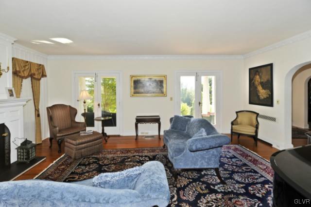 100 Springfield Drive Bangor, PA 18013 - Photo 12 of 39 a living room with furniture rug and window