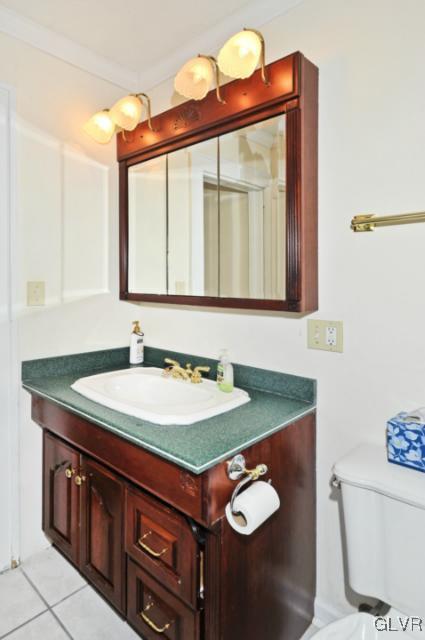 100 Springfield Drive Bangor, PA 18013 - Photo 29 of 39 a bathroom with a sink and a mirror