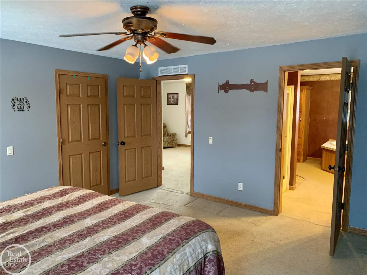 7386 Gibbons Road Jeddo, MI 48032 - Photo 16 of 28