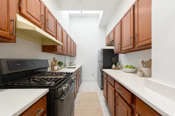 $699,000 | 45-02 Ditmars Boulevard, Unit 515 | Astoria