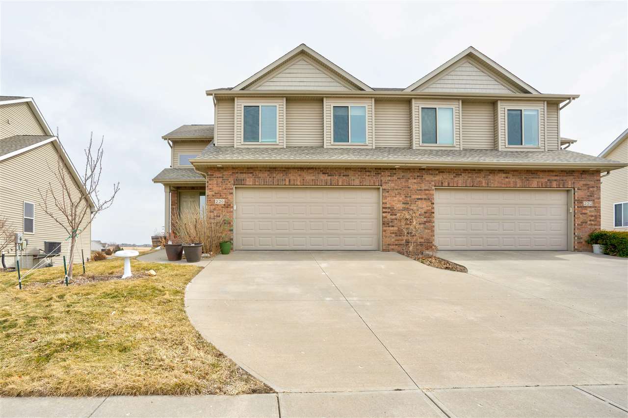 220 South Park Ridge Road North Liberty, IA 52317 - Photo 2 of 40 Gallery Image 2