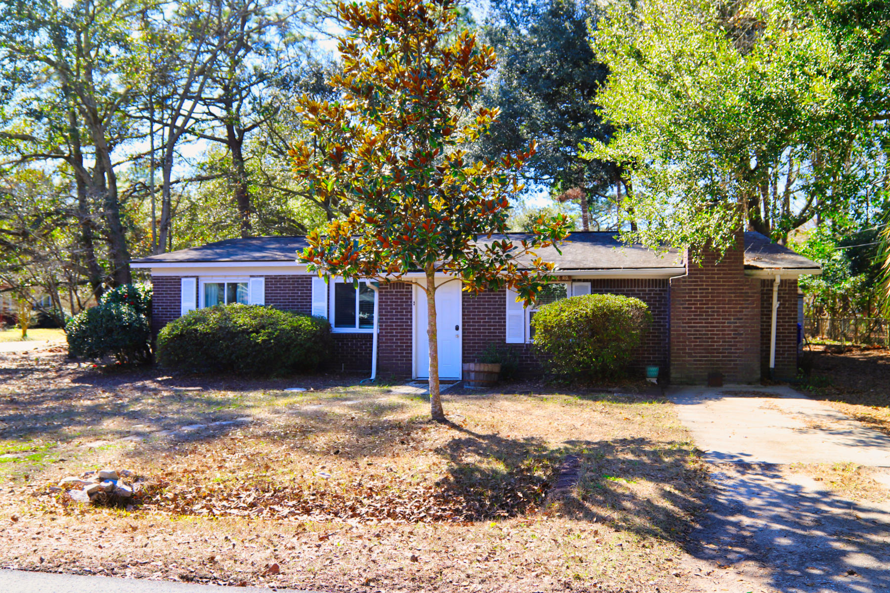 1486 Village Road Charleston, SC 29407 - Photo 2 of 22 1486 village rd front 2