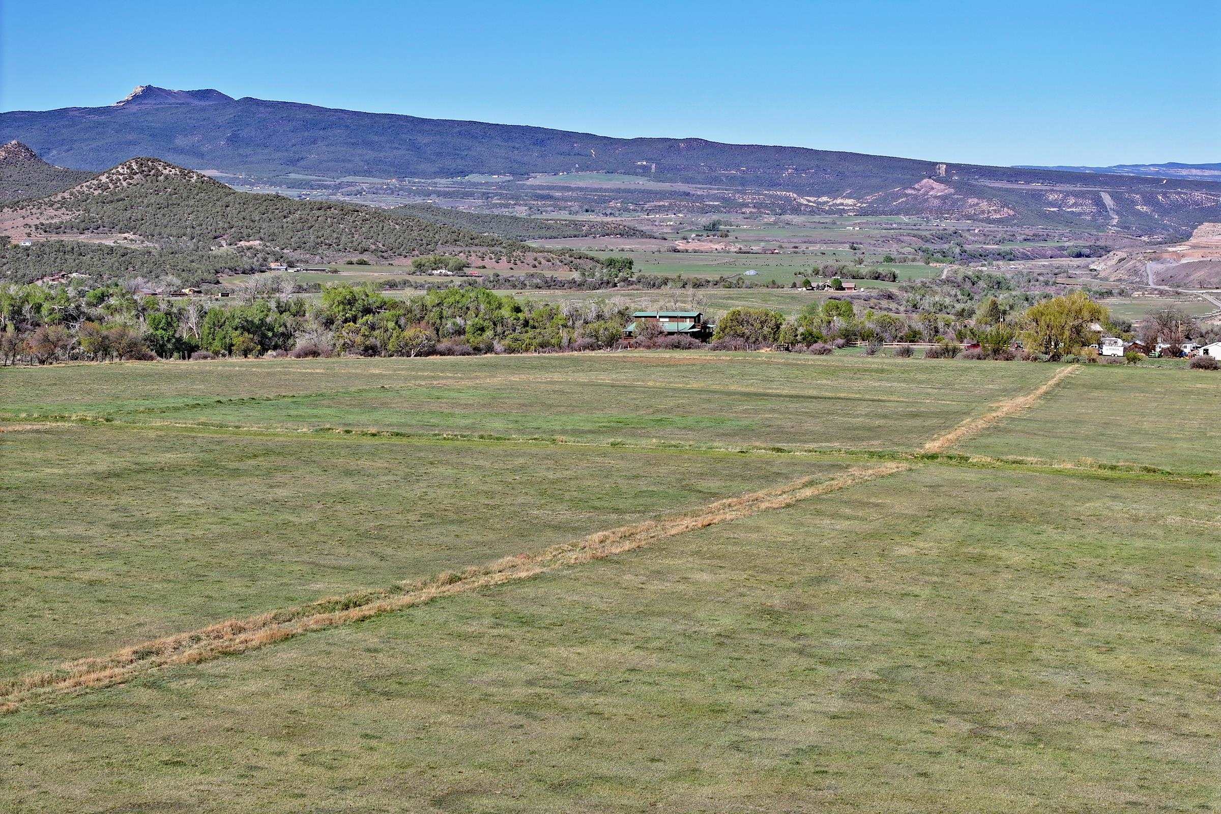 12482 54 54 7/10 Road Molina, CO 81646 - Photo 12 of 23 a view of an ocean and mountain view