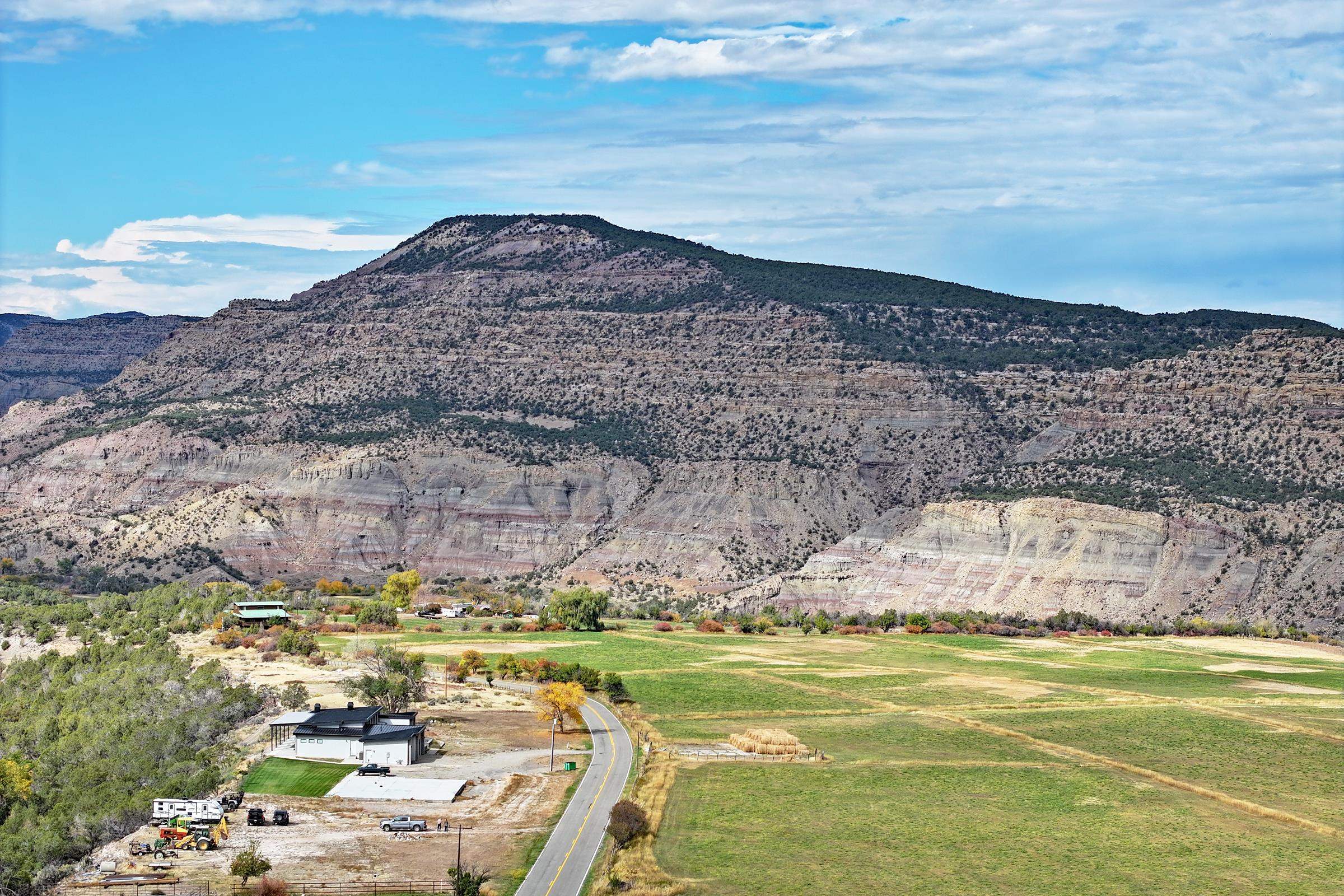 12482 54 54 7/10 Road Molina, CO 81646 - Photo 8 of 23 a view of a city