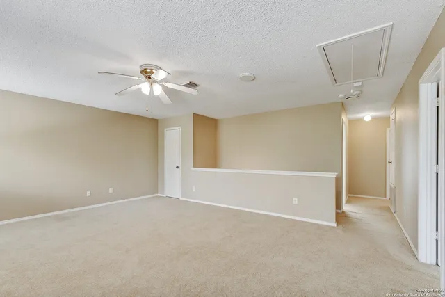 $1,600 | 10515 Talon Point, San Antonio, TX 78254