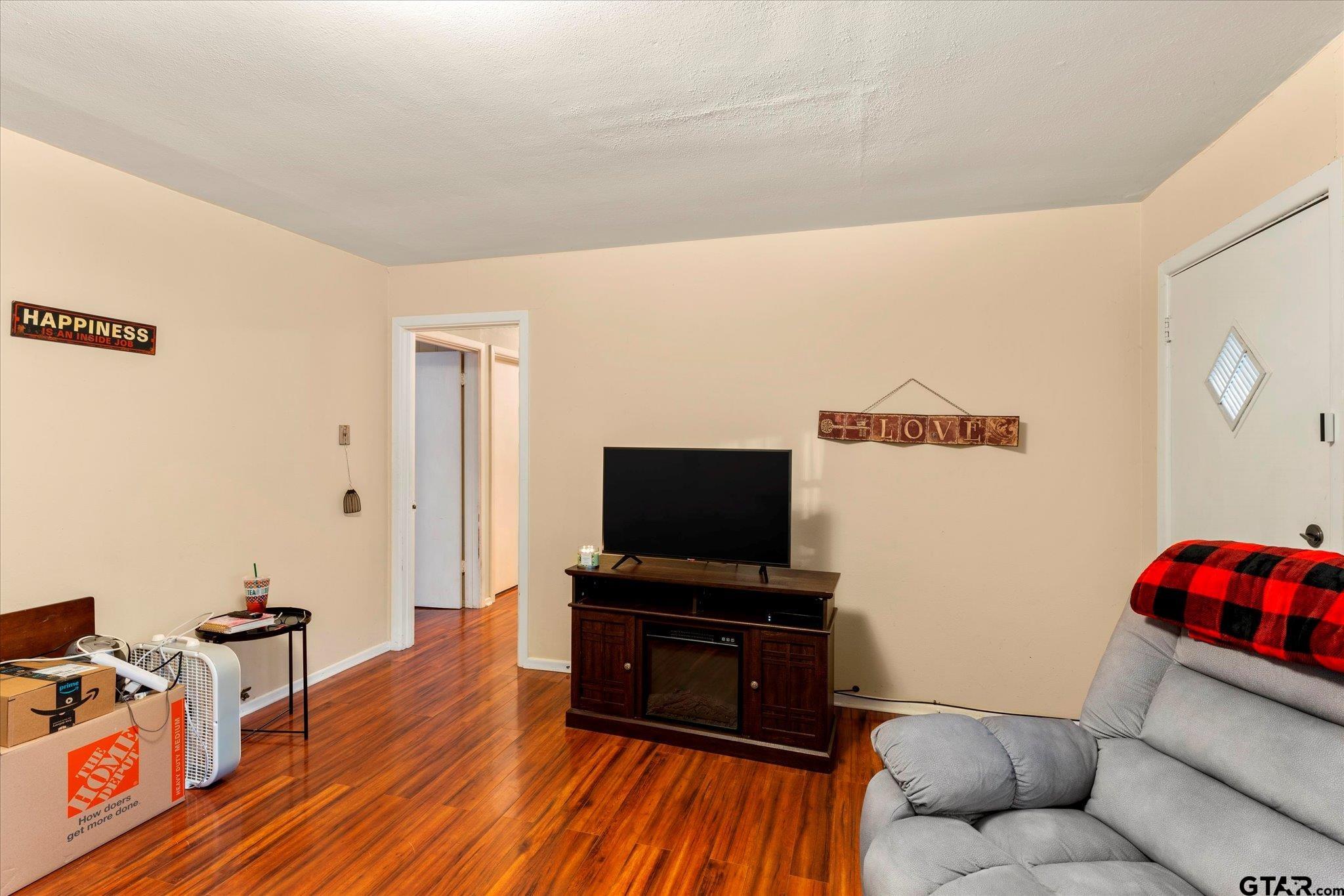 411 Redbud Lane Mount Pleasant, TX 75455 - Photo 6 of 15