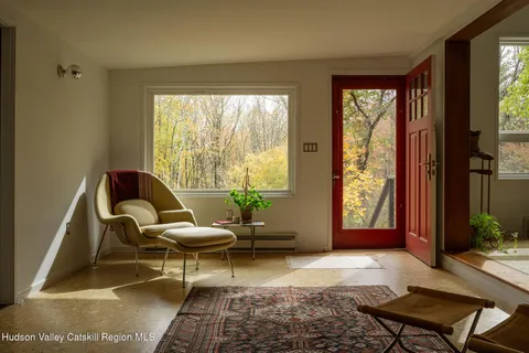 $599,000 | 41 Hickory Hill Road, Kerhonkson, NY 12446