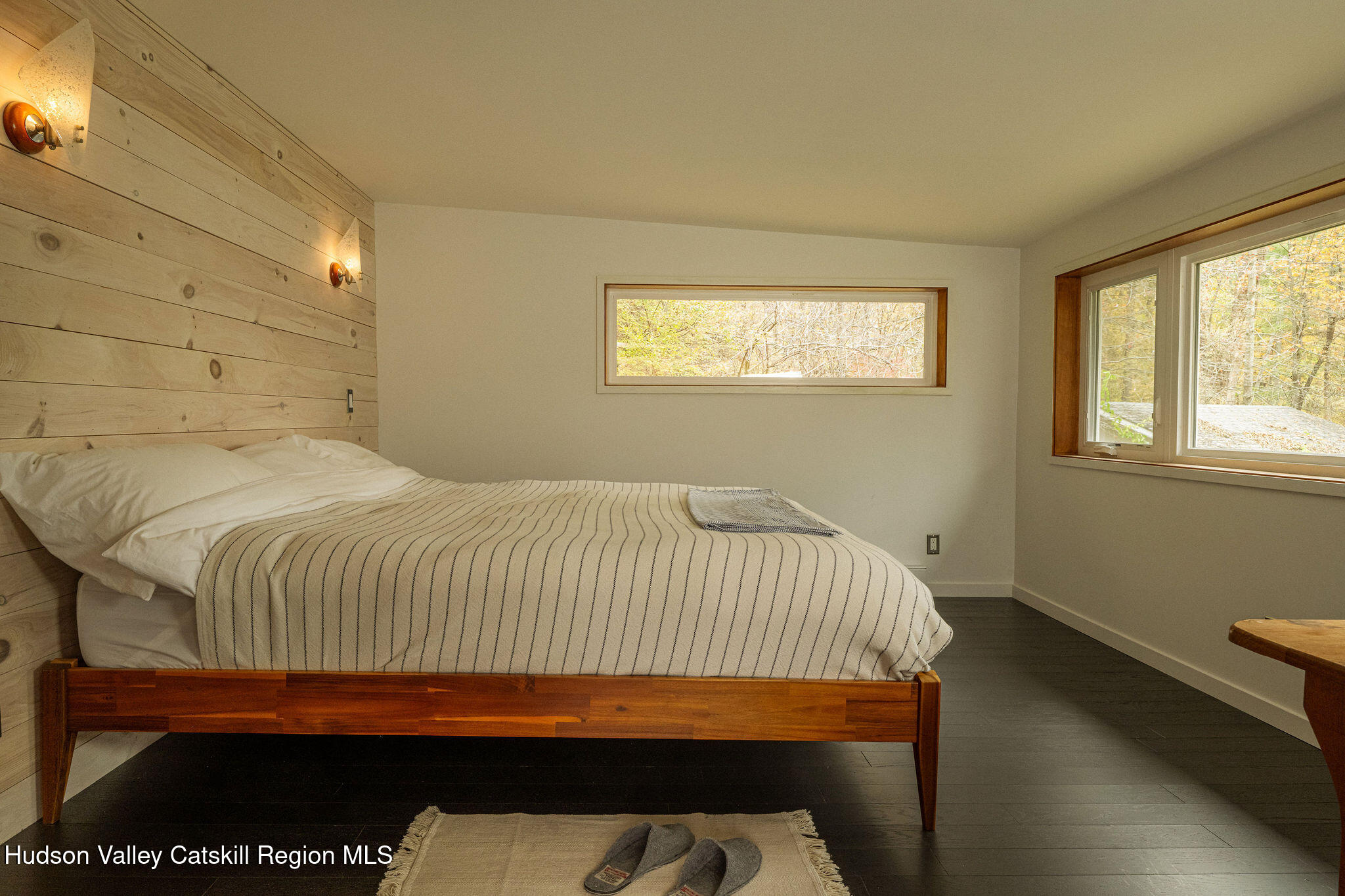 41 Hickory Hill Road Kerhonkson, NY 12446 - Photo 18 of 35 a bedroom with a bed and window