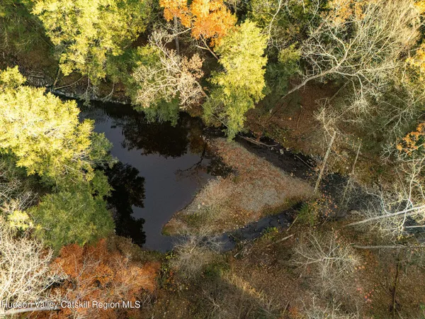 $599,000 | 41 Hickory Hill Road, Kerhonkson, NY 12446