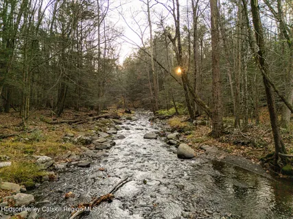 $599,000 | 41 Hickory Hill Road, Kerhonkson, NY 12446