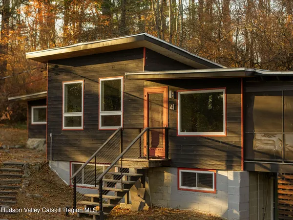 $599,000 | 41 Hickory Hill Road, Kerhonkson, NY 12446