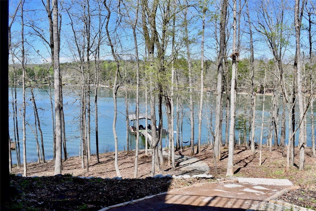 856 Cartee Road Seneca, SC 29678 - Photo 4 of 15 Gallery Image 4
