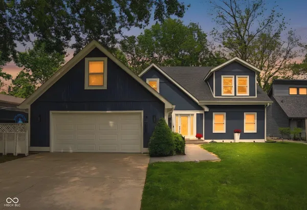 $845,000 | 180 Bayshore Drive, Cicero, IN 46034