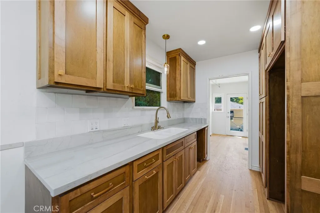 1770 Paloma Street Pasadena, CA 91104 - Photo 27 of 48