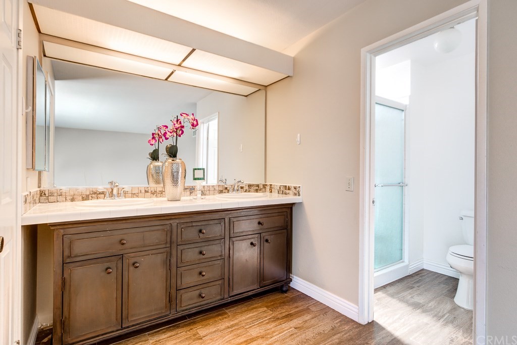 7 Bennington Irvine, CA 92620 - Photo 23 of 30