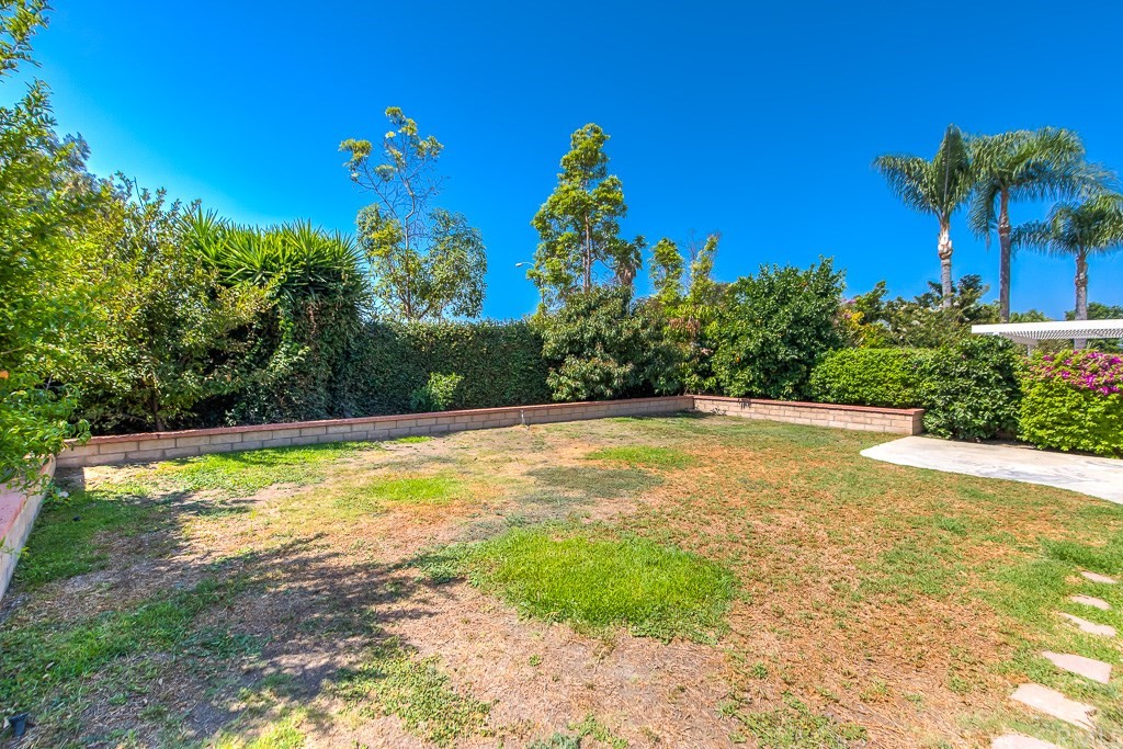 7 Bennington Irvine, CA 92620 - Photo 27 of 30