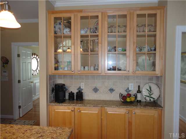 5000 Perception Lane Raleigh, NC 27613 - Photo 5 of 25 Lots of cabinets