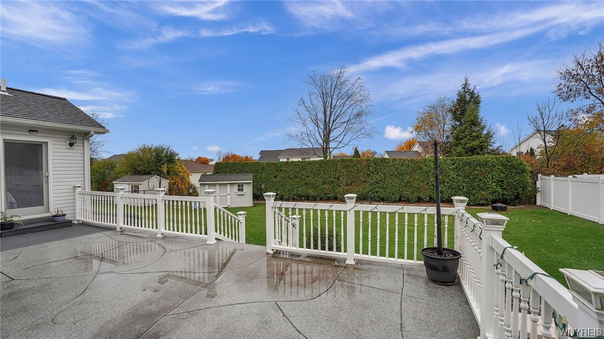 27 Southpoint Drive Lancaster, NY 14086 - Photo 9 of 43 Back deck- Epoxy flooring