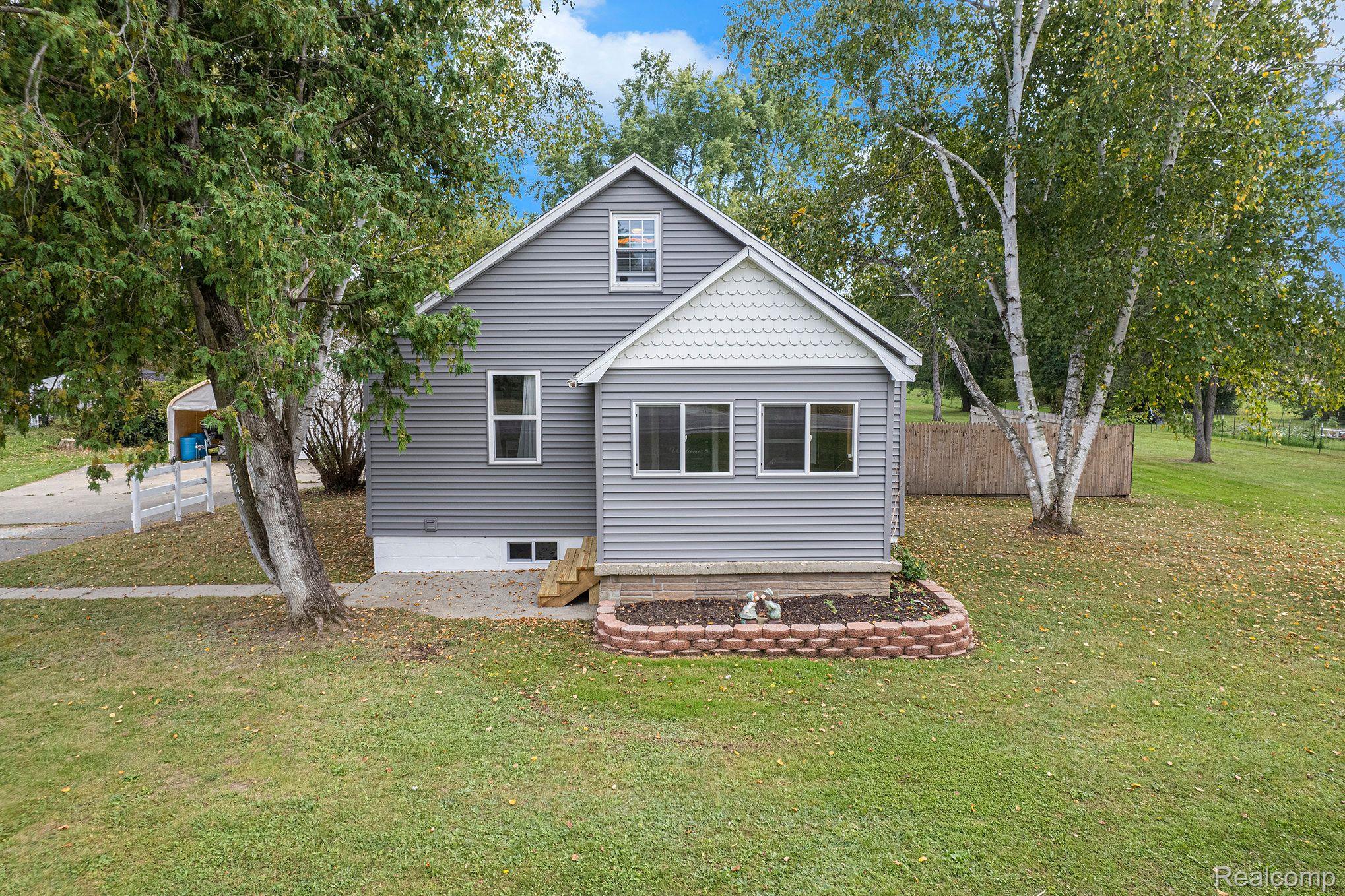 2245 West Frances Road Mount Morris, MI 48458 - Photo 3 of 36 Gallery Image 3