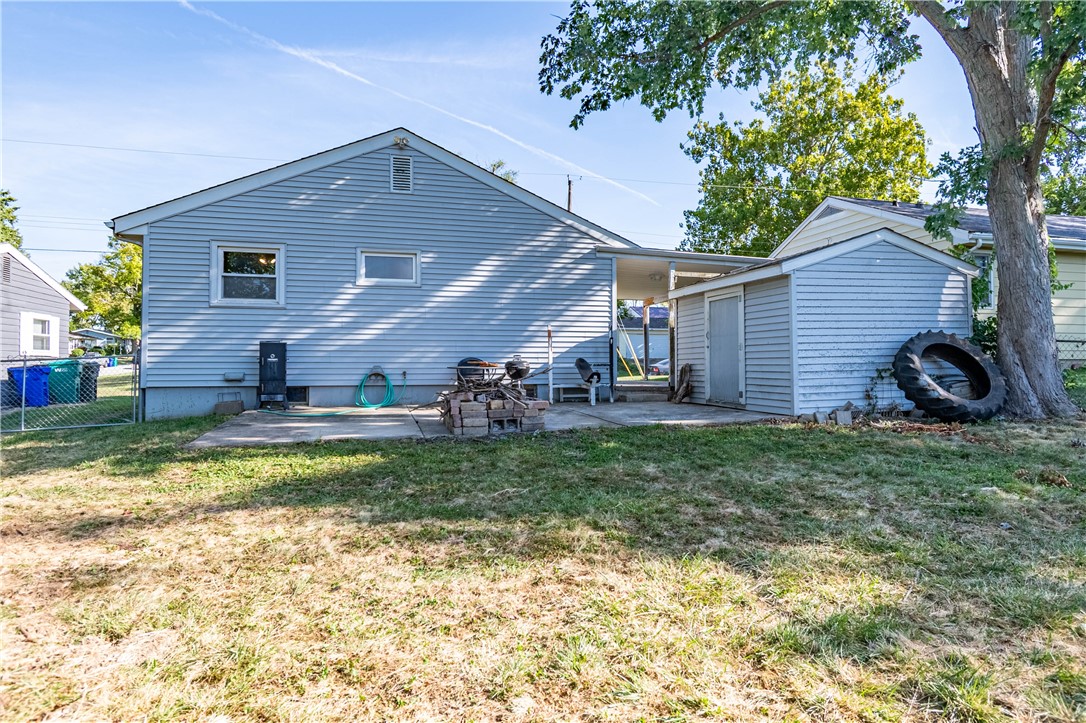 267 Wayside Avenue Decatur, IL 62521 - Photo 13 of 16