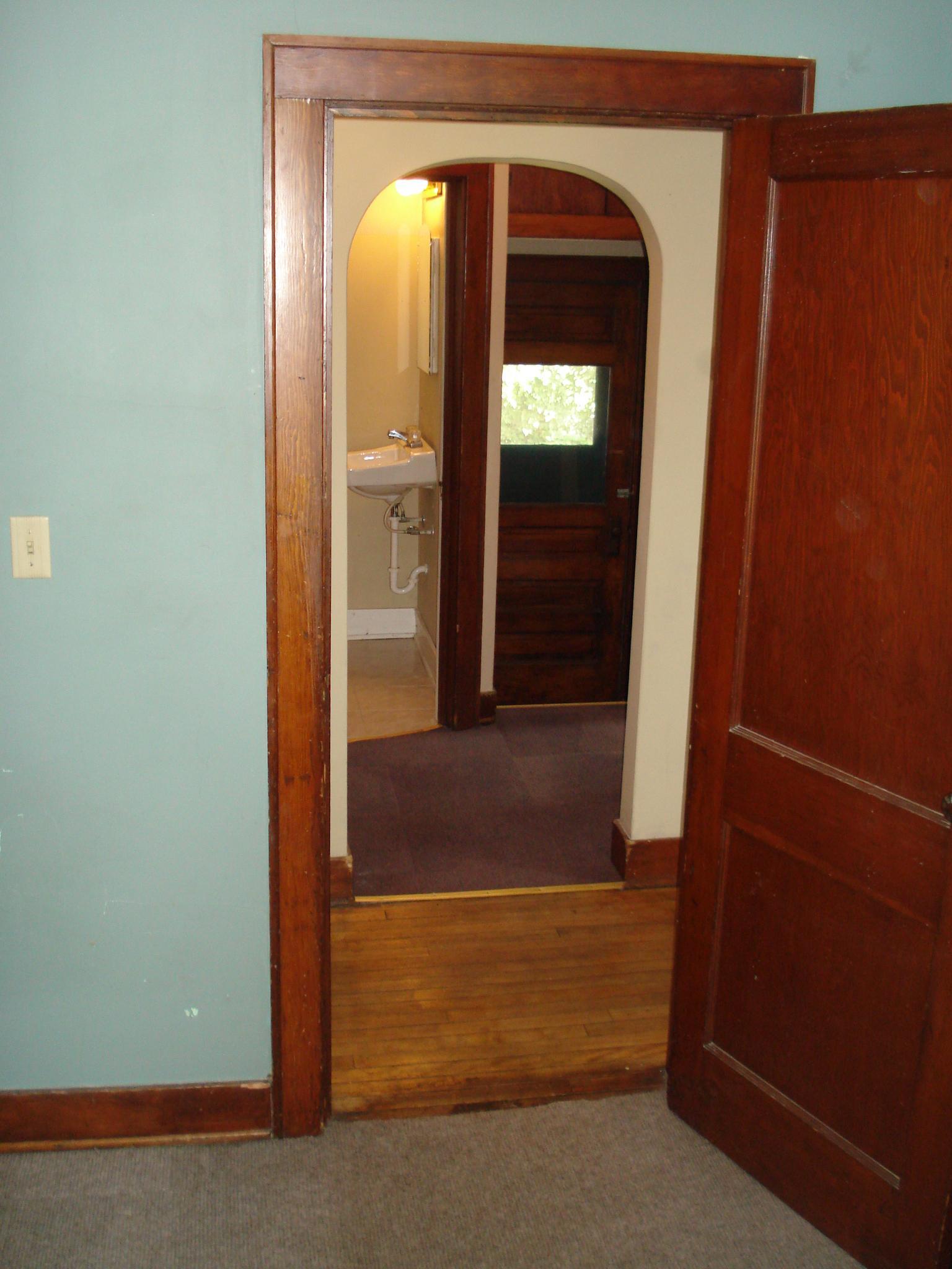 610 8th Street Southwest Austin, MN 55912 - Photo 16 of 69