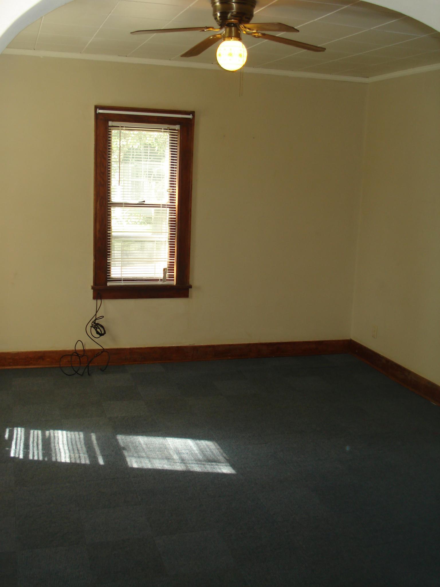 610 8th Street Southwest Austin, MN 55912 - Photo 9 of 69