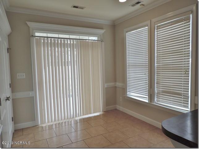 4307 Maple Leaf Lane Southwest Wilson, NC 27893 - Photo 12 of 28 10 Dining Area