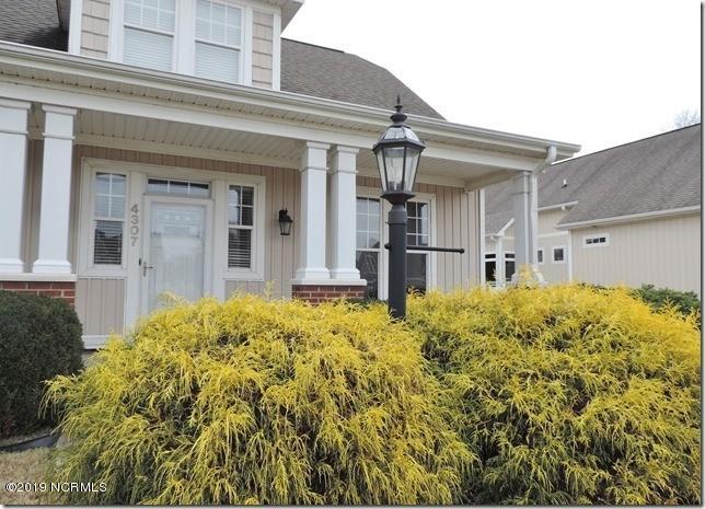 4307 Maple Leaf Lane Southwest Wilson, NC 27893 - Photo 2 of 28 1 Front View