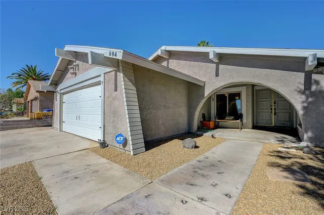 $550,000 | 894 Dianne Drive, Boulder City, NV 89005