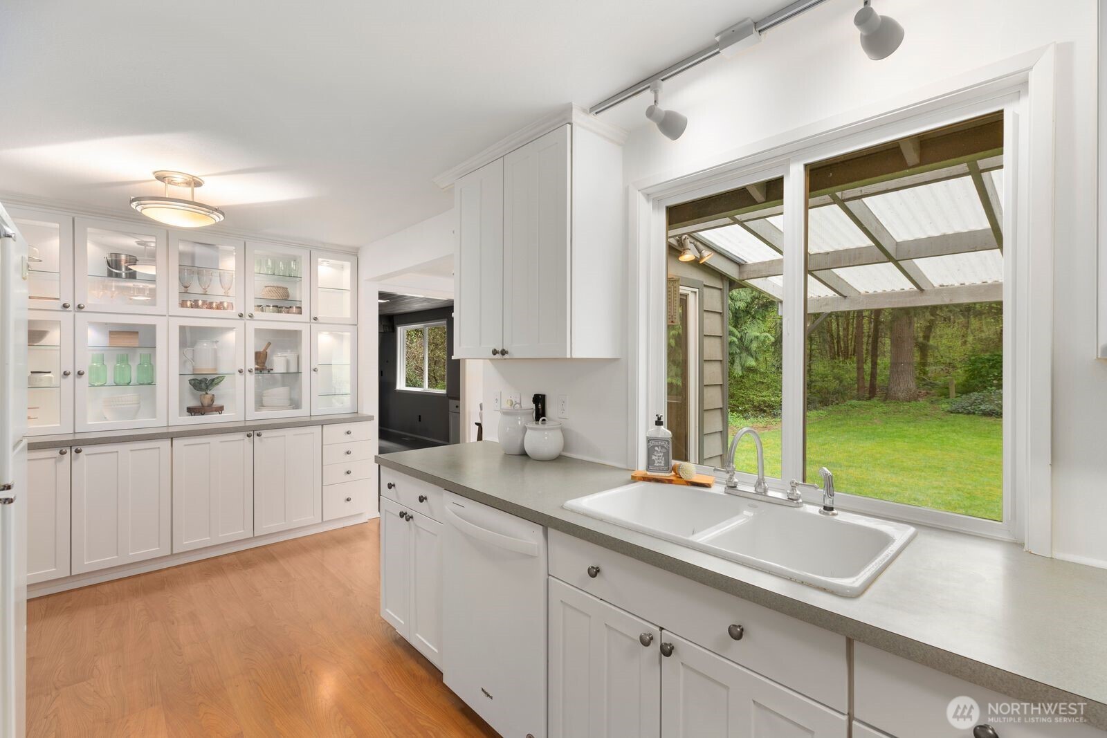20621 Southeast 159th Street Renton, WA 98059 - Photo 17 of 40 Gallery Image 17