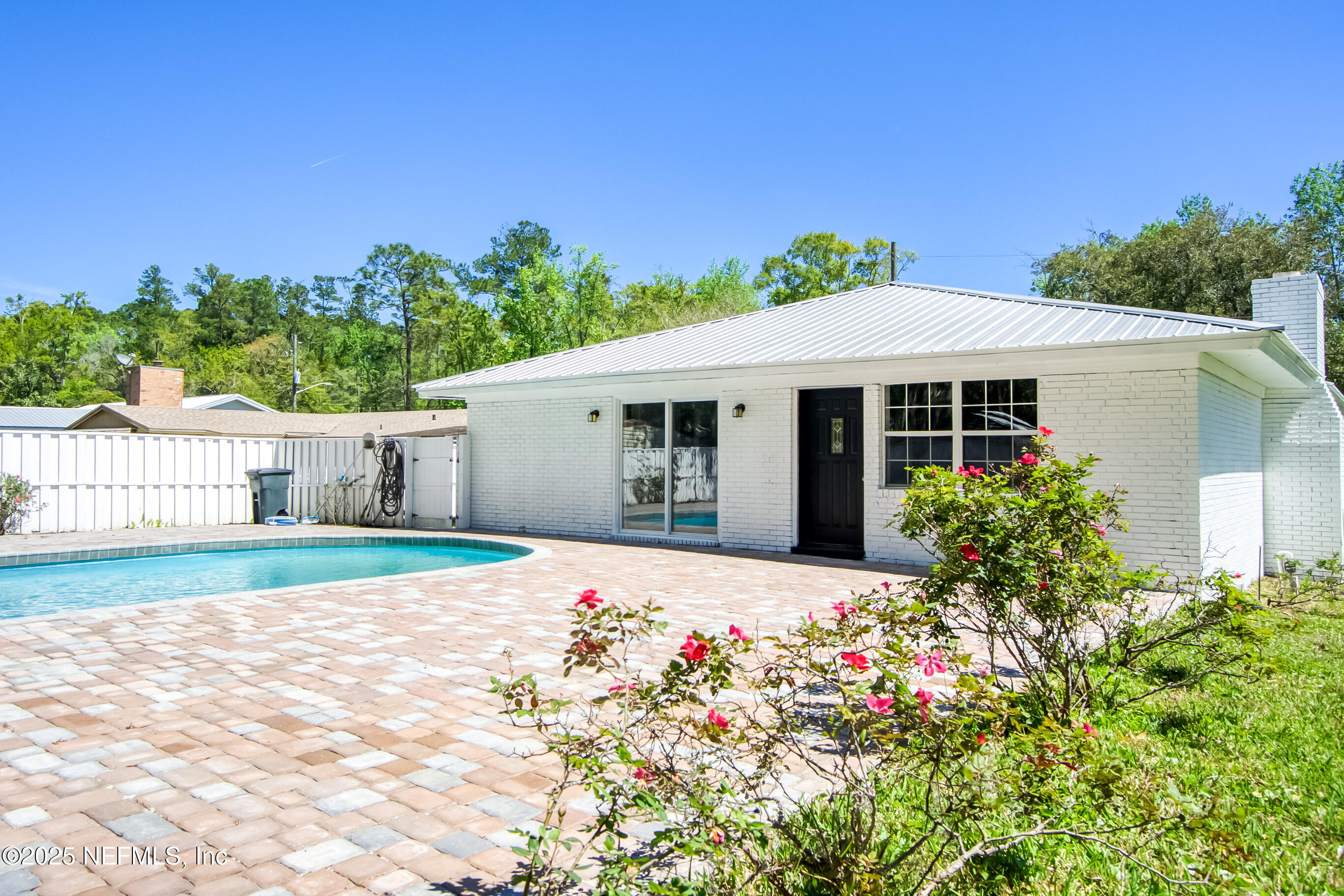 11084 Ker Del Road Jacksonville, FL 32218 - Photo 24 of 26 a front view of a house with a yard