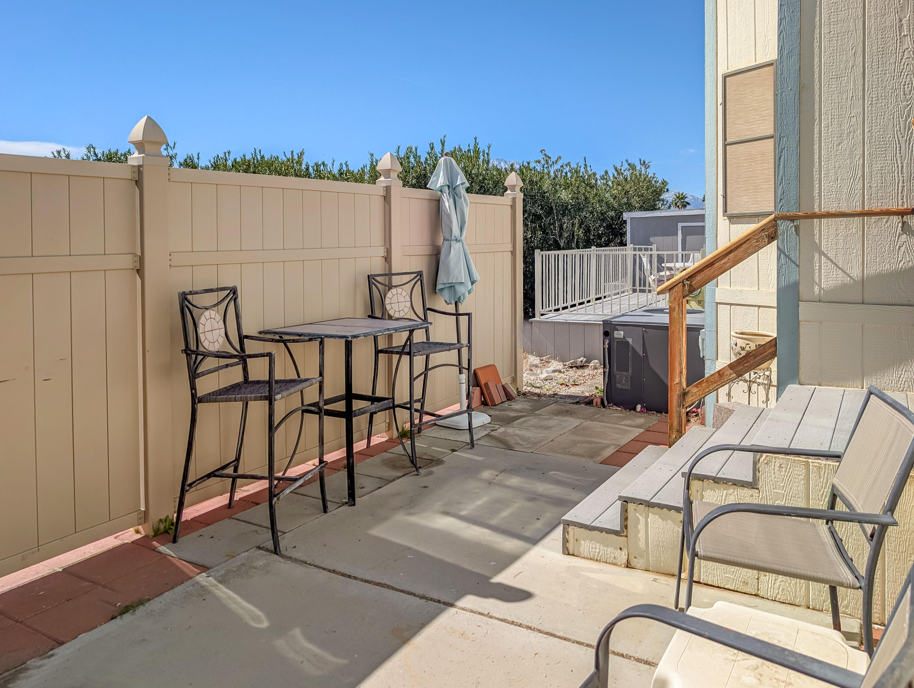 70200 Dillon Road, Unit 35 Desert Hot Springs, CA 92241 - Photo 24 of 25 Back Seating Area