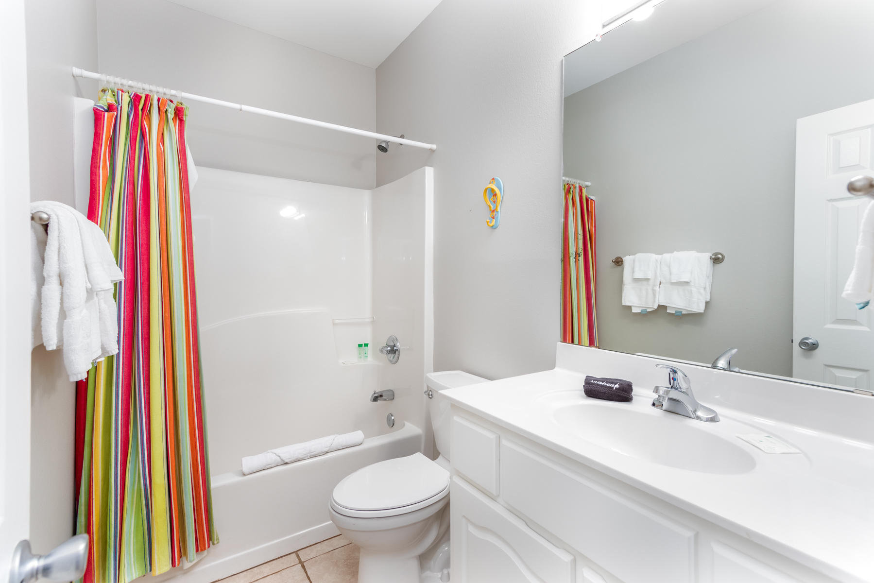 460 Hidden Lake Way Santa Rosa Beach, FL 32459 - Photo 25 of 40 a bathroom with a sink and a bath tub