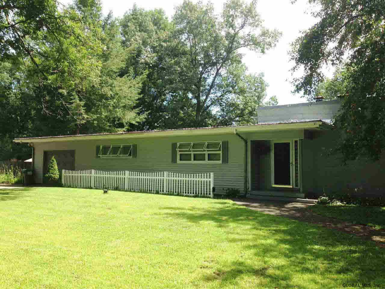 16 Laurel Road Moreau, NY 12828 - Photo 1 of 11 Photo 1