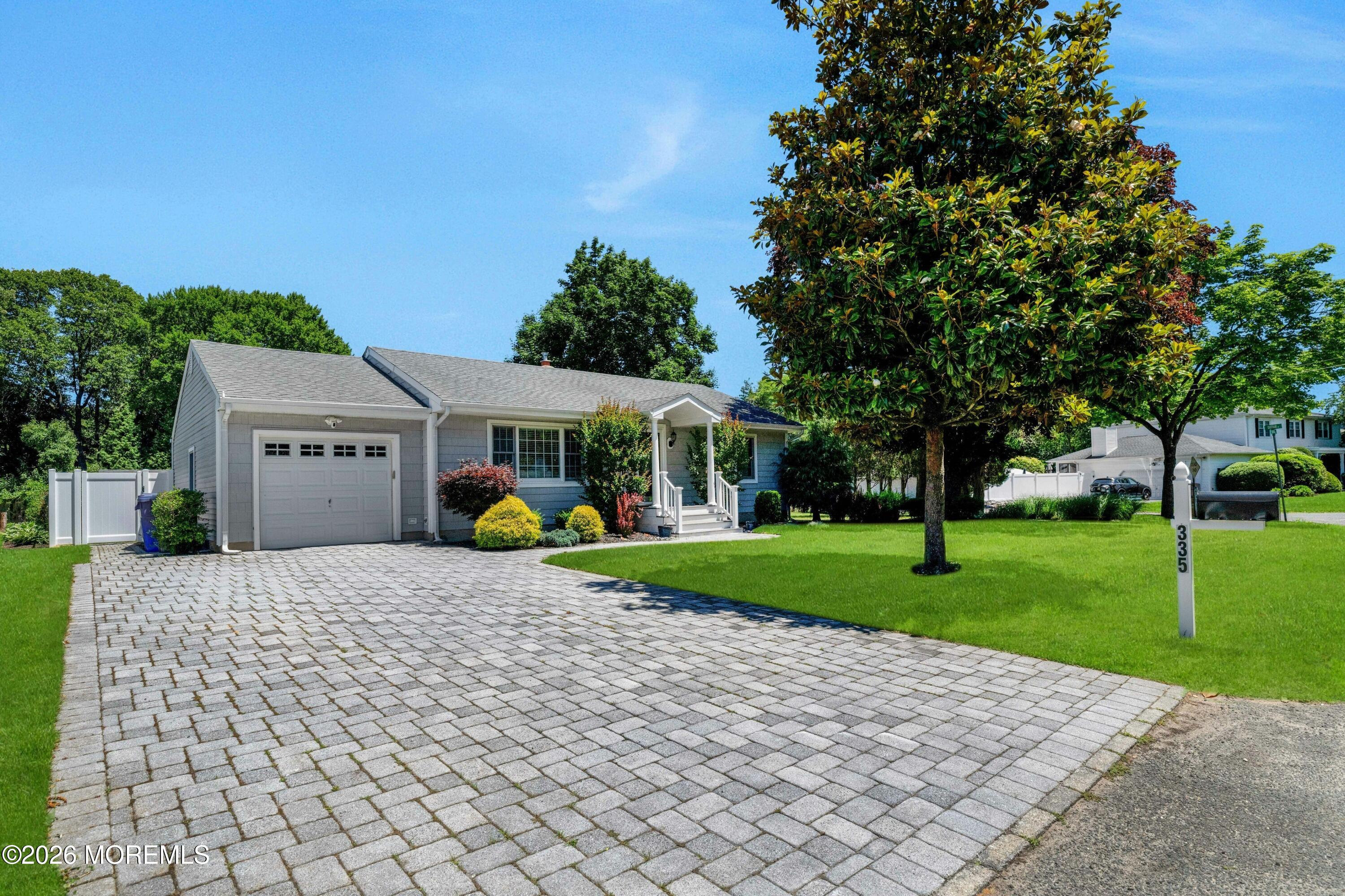 335 Eastham Road Point Pleasant, NJ 08742 - Photo 2 of 31 025-493936-DSC_9823_14702915