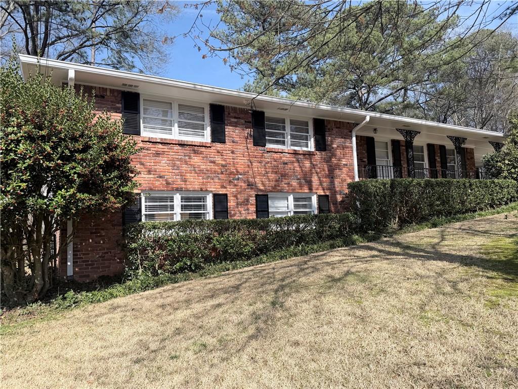 2888 Bonanza Drive Decatur, GA 30033 - Photo 2 of 35
