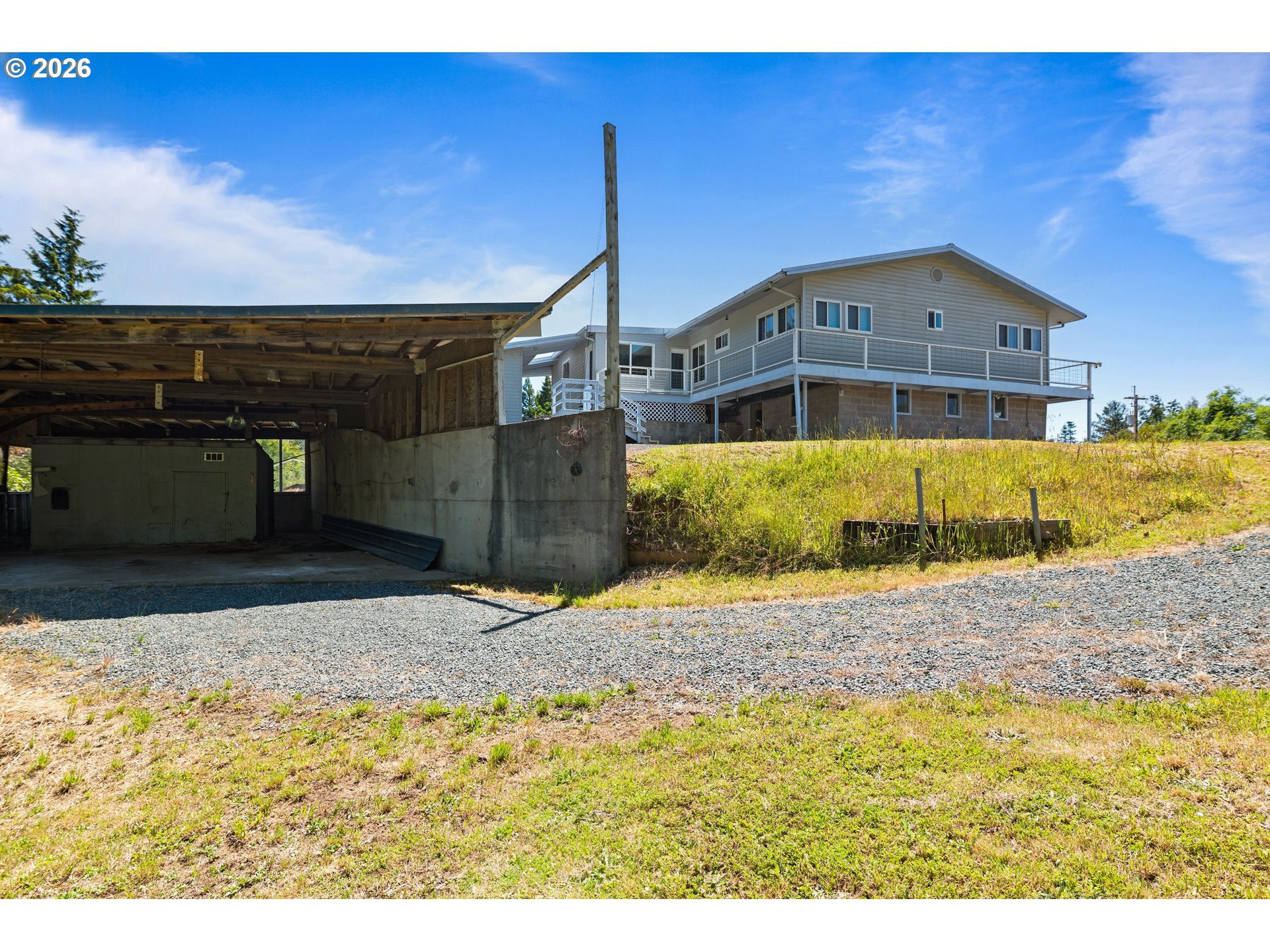 63533 Flanagan Road Coos Bay, OR 97420 - Photo 9 of 43