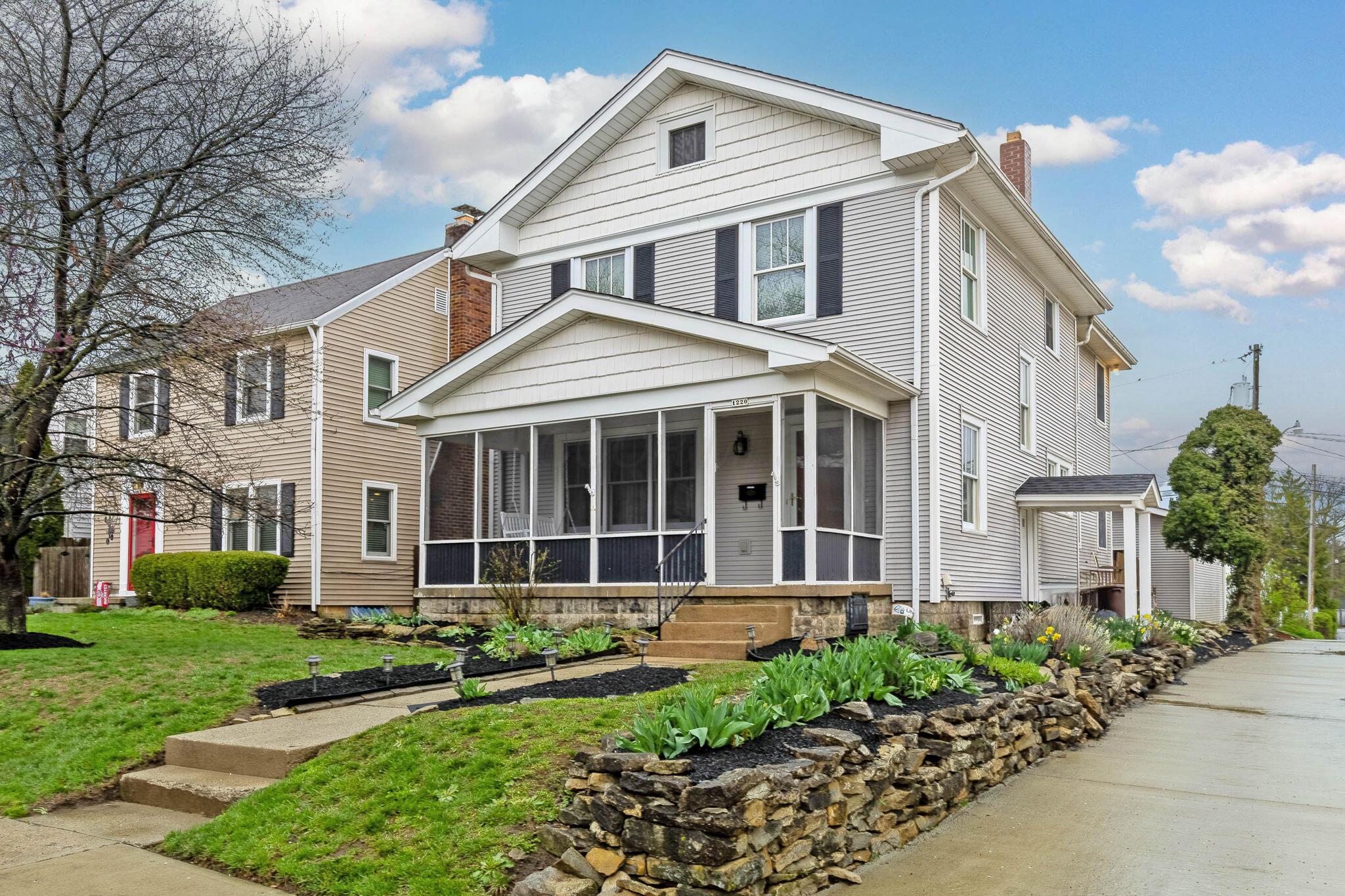 1220 Oxley Road Columbus, OH 43212 - Photo 1 of 35 Exterior Front