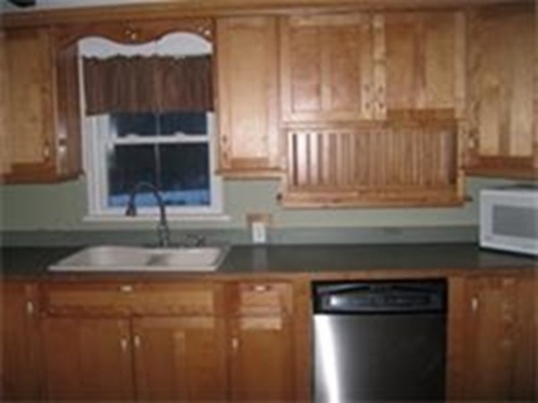 110 Barker Hill Road Townsend, MA 01469 - Photo 3 of 22 Gallery Image 3