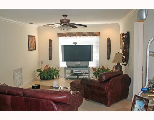 4157 Cedar Creek Road Boca Raton, FL 33487 - Photo 6 of 16 Additional Photo