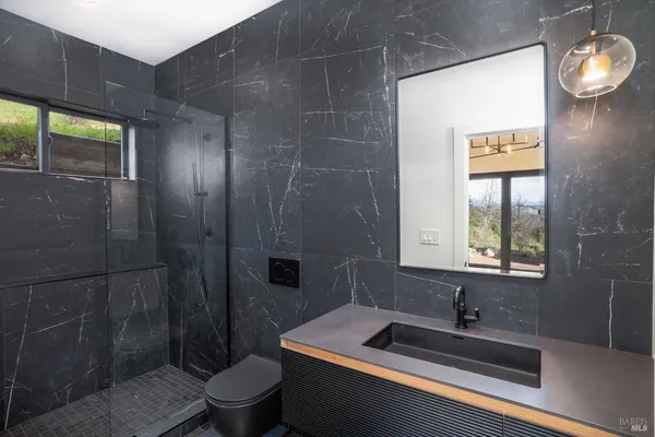 $2,900,000 | 3921 Flintridge Drive, Santa Rosa, CA 95403