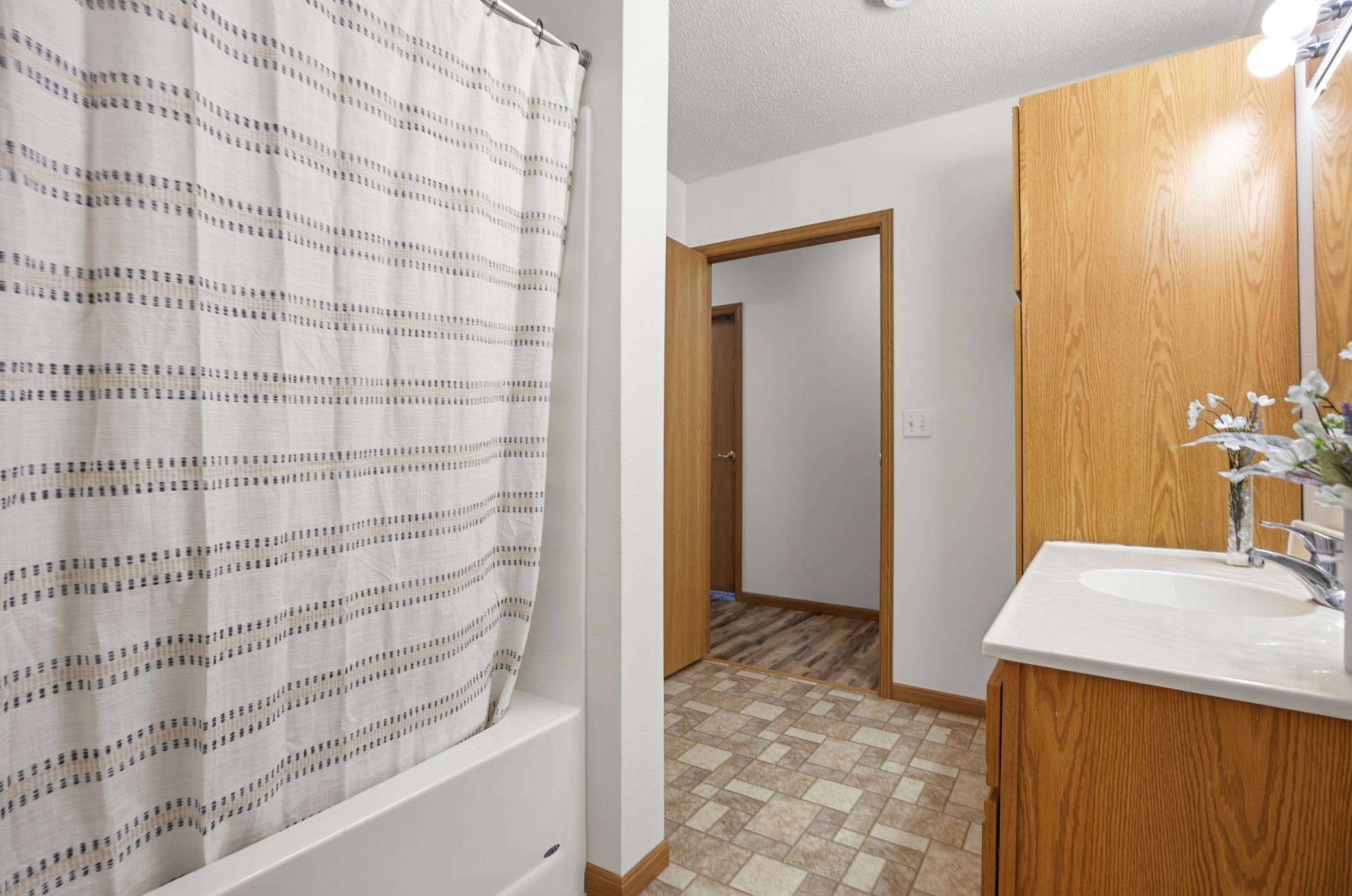 328 30th Street North Moorhead, MN 56560 - Photo 16 of 27