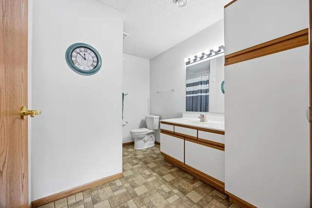 $279,900 | 328 30th Street North, Moorhead, MN 56560