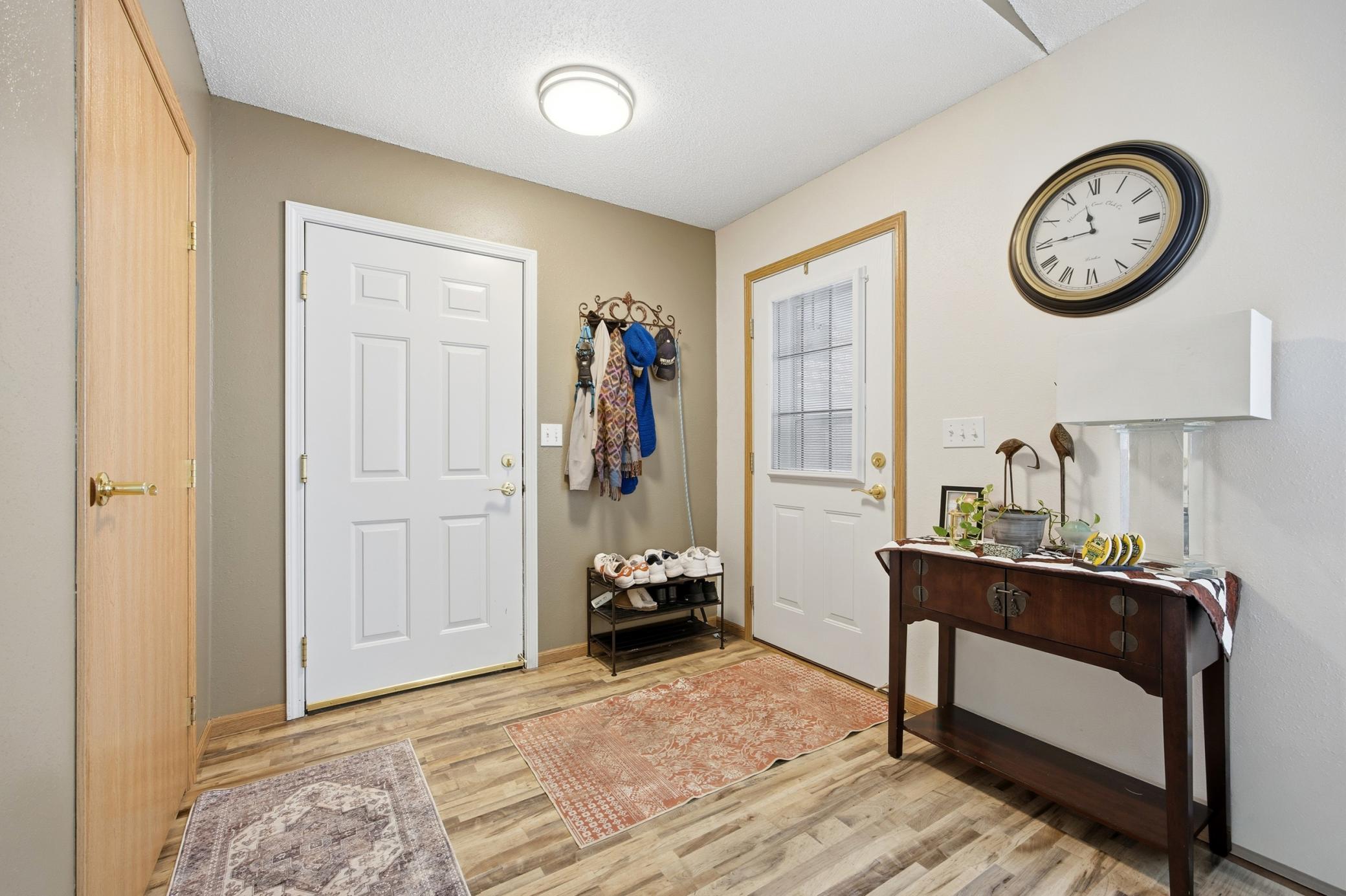 328 30th Street North Moorhead, MN 56560 - Photo 4 of 27