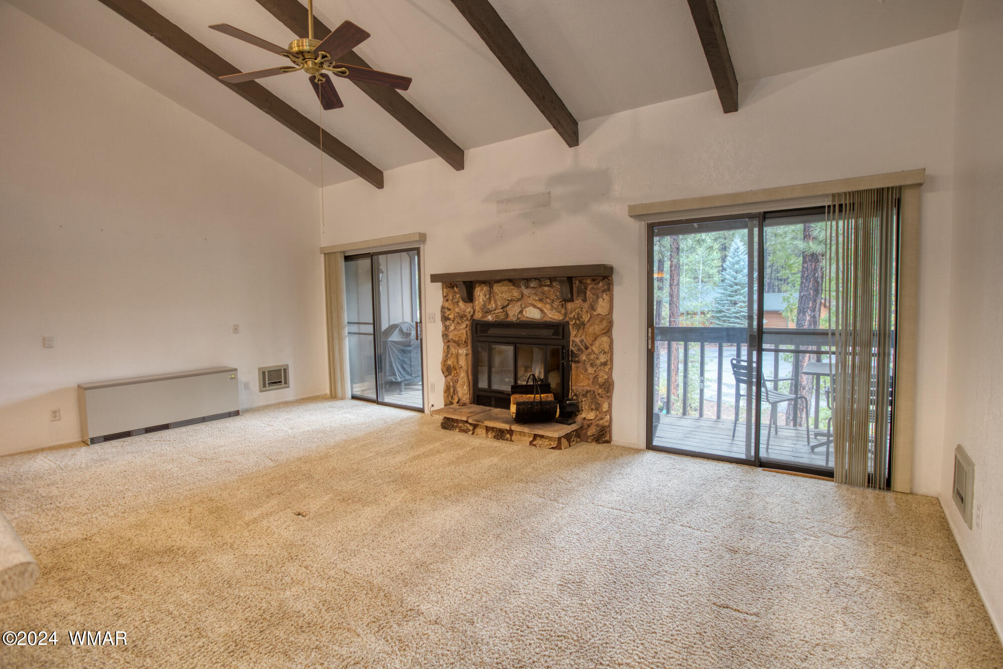 2684 Sports Village Loop Pinetop, AZ 85935 - Photo 2 of 17 Great Room w/arcadia doors to back deck