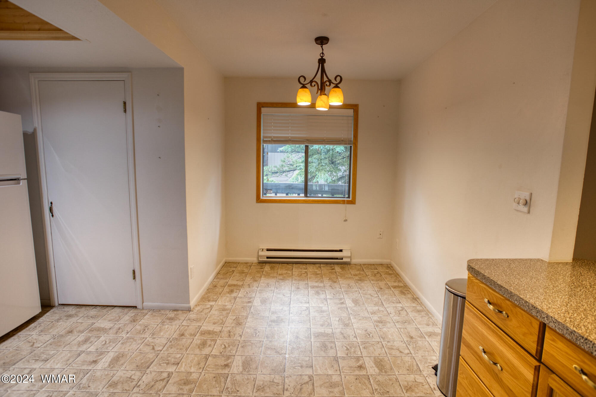 2684 Sports Village Loop Pinetop, AZ 85935 - Photo 5 of 17 Eat in kitchen