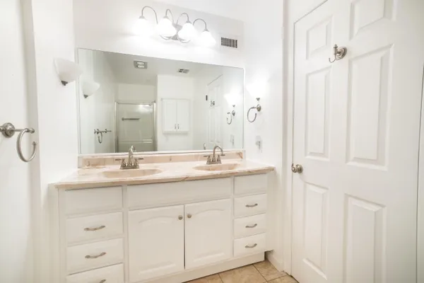 $325,000 | 68355 Paseo Real, Unit 13, Cathedral City, CA 92234