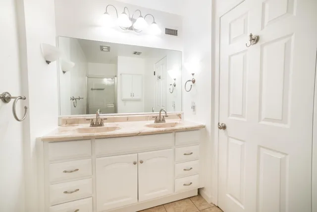 $350,000 | 68355 Paseo Real, Unit 13, Cathedral City, CA 92234